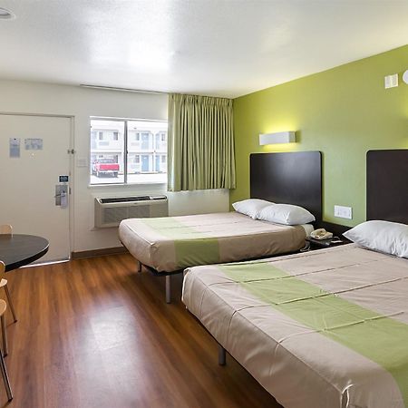 Motel 6-El Paso, Tx - Airport - Fort Bliss Dış mekan fotoğraf