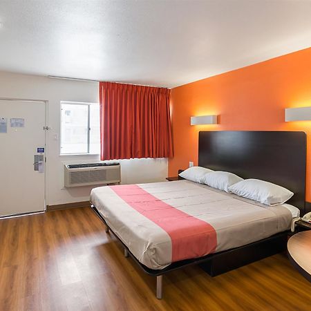 Motel 6-El Paso, Tx - Airport - Fort Bliss Dış mekan fotoğraf